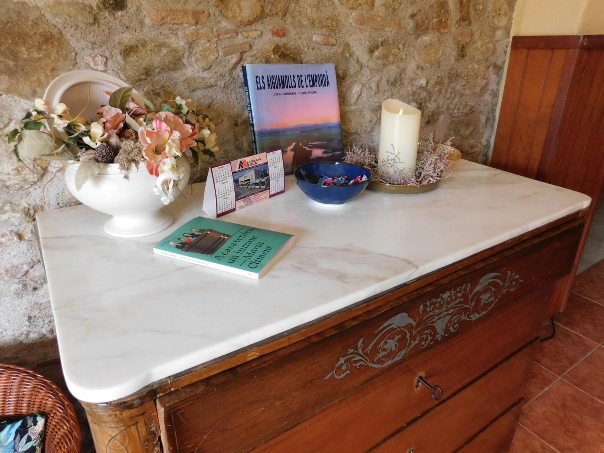 Agroturismo Gusó Castellón de Ampurias